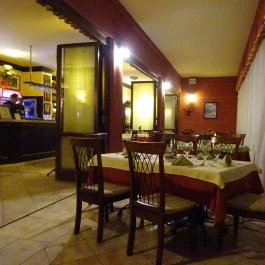 Ambrózia Panzió Kazincbarcika - Vendéglátás