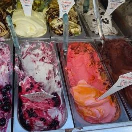 Amici Miei Budapest - Étel/ital