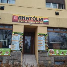 Anatólia Gyros & Hamburger Bár Vác - Külső kép