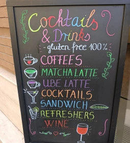 Andi's Café