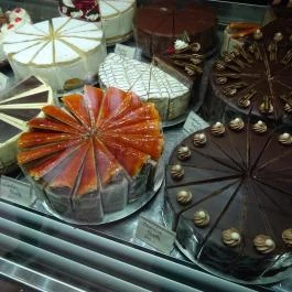 Andrész Cukrászda, Biatorbágy - Étel/ital