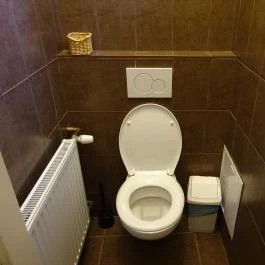 Andrész Cukrászda, Biatorbágy - Mosdó