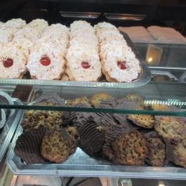 Andrész Cukrászda, Biatorbágy - Étel/ital