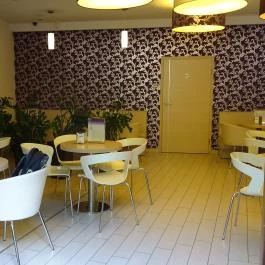 Angelato Fagyizó és Kávézó Vác - Belső