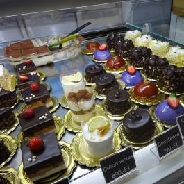 Angelo Cafe - MOM Park Budapest - Étel/ital