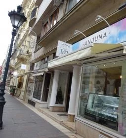 Anjuna Ice Pops - Sas utca