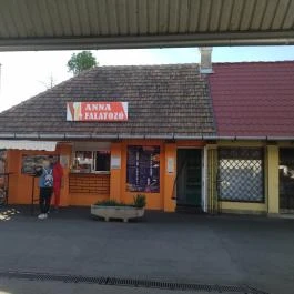 Anna Falatozó, Makó - Egyéb