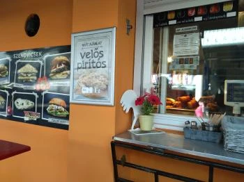 Anna Falatozó Makó