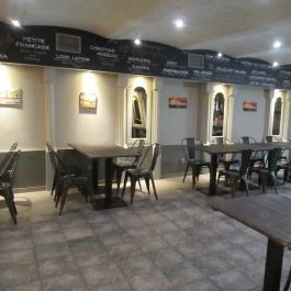 Anonymus Bar & More Budapest - Belső