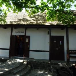 Antaludvar, Hollókő - Külső kép