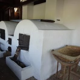 Antaludvar, Hollókő - Belső