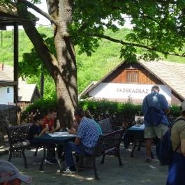 Antaludvar, Hollókő - Külső kép