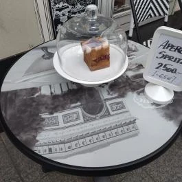 Antoinette Cafe Budapest - Étel/ital