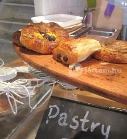 Anton Coffee & Bakery