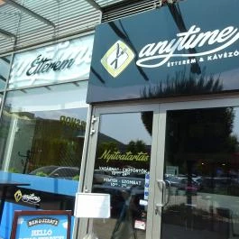 AnyTime Étterem & Kávézó Budapest - Külső kép