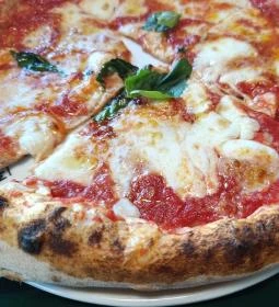 Anyukám Mondta - Time Out Market, Budapest