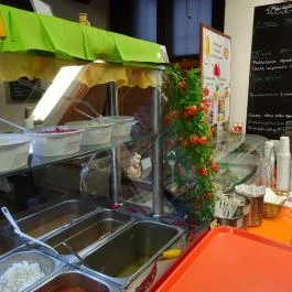 Anzo Menza Budapest - Belső