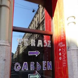 Apacuka Étterem Kávéház Varieté, Budapest - Egyéb