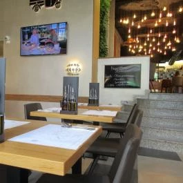 Ape Regina Budapest - Belső