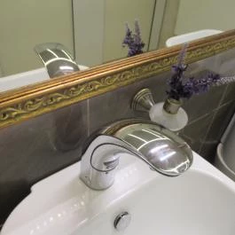 Ape Regina Budapest - Mosdó