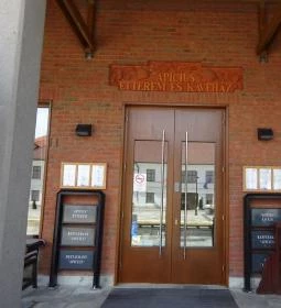 Apicius Étterem & Kávéház