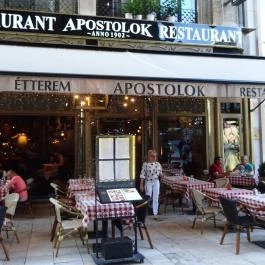 Apostolok Étterem és Jégbüfé Budapest - Külső kép