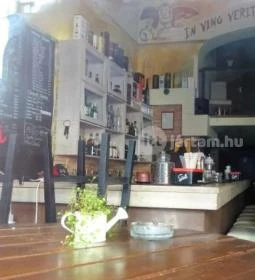 Apostroph Café & Bar