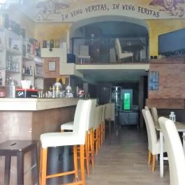 Apostroph Café & Bar, Budapest - Belső