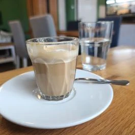 Apropó Kávézó Cegléd - Étel/ital