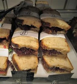 Arán Bakery - Móricz