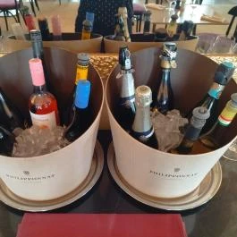 Aranybástya Étterem Budapest - Étel/ital