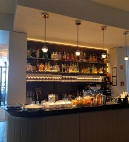 Aranybástya Étterem