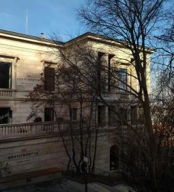 Aranybástya Étterem