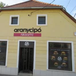 Aranycipó, Pécsvárad - Egyéb