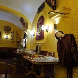 Aranykorona Hotel Miskolc - Vendéglátás