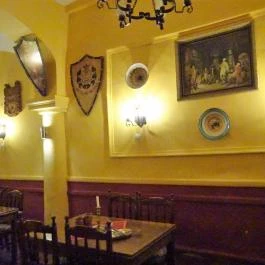 Aranykorona Történelmi Étterem & Látványpince Miskolc - Belső