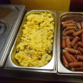 Aranykorona Történelmi Étterem & Látványpince Miskolc - Étel/ital