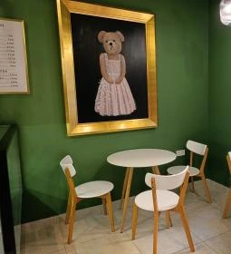 Aranyom Kávézó és Deli