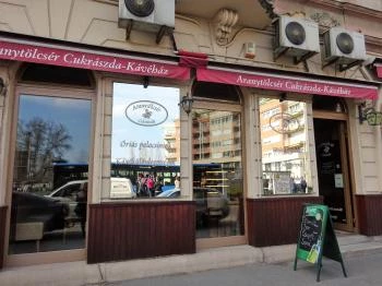 Aranytölcsér Cukrászda-Kávéház Budapest