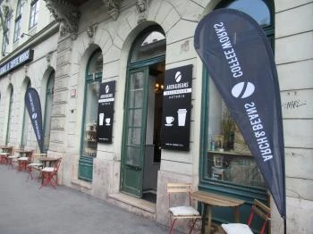 Arch & Beans Coffee Budapest