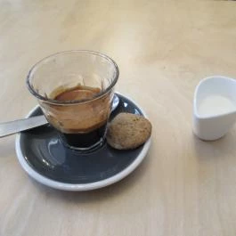 Arch & Beans Coffee Budapest - Étel/ital