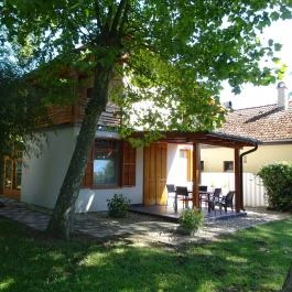 Árnyas Villa Balatonlelle - Külső kép