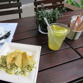 Around Pancake Budapest - Étel/ital