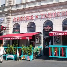 Arriba Taqueria - Széna tér Budapest - Külső kép