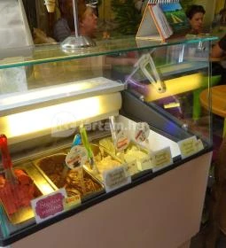 Artigiana Gelati Fagylaltozó