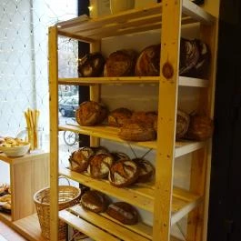 Artizán Bakery & Cafe Budapest - Étel/ital