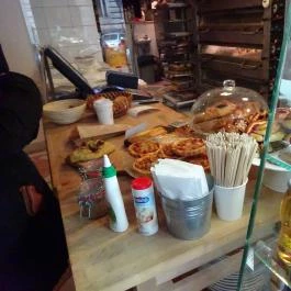 Artizán Bakery & Cafe Budapest - Étel/ital