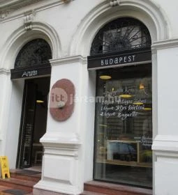 Artizán Bakery & Cafe