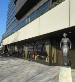 ARZ Libanoni Étterem