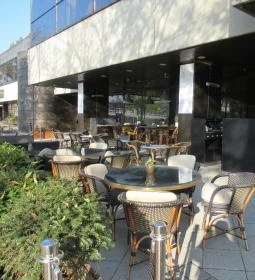 ARZ Libanoni Étterem